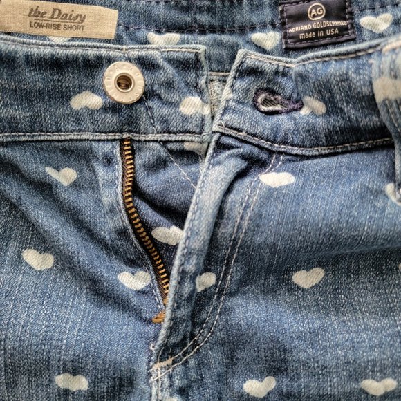 AG Adriano Goldschmied The Daisy Low Rise Frayed Cut Off Heart Print Denim Short - Picture 13 of 16
